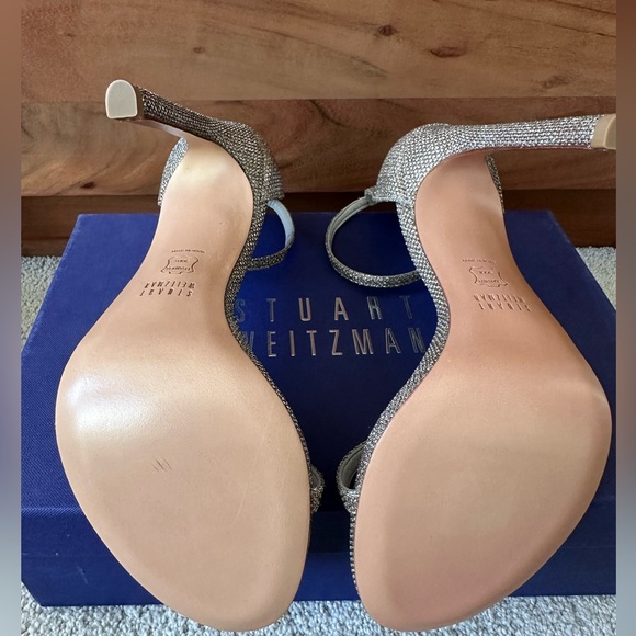 Stuart Weitzman Nudist Stiletto in Platinum Noir size 7.5 - Picture 4 of 6